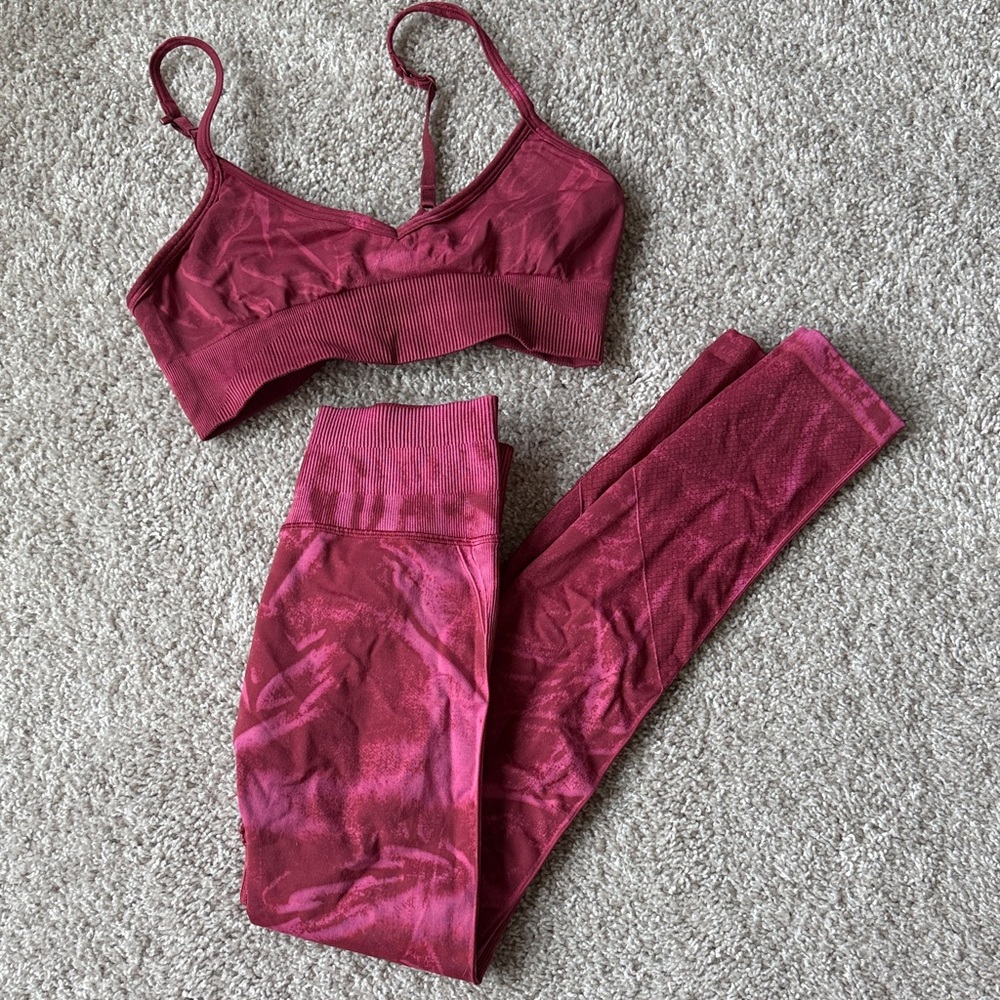 Lululemon Athletica Red Sports Bra and Leggings Set